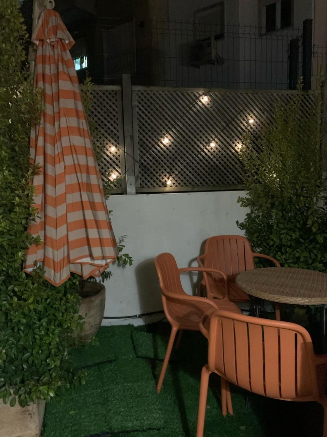 Apartment Gorgeous Rooftop 2-bed With Beautiful View Lissabon